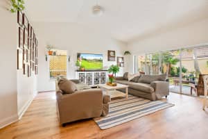 1097 Roble Way, Palm Beach Gardens, FL 33410, Sold 08/05/19