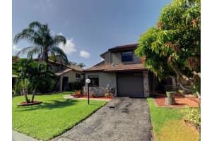 5020 Cayenne Ln, Palm Beach Gardens, FL 33418, Sold 09/20/19