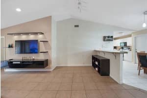 9876 Holly Hill Dr, Boynton Beach, FL 33437, Sold 08/29/19