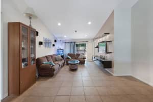 9876 Holly Hill Dr, Boynton Beach, FL 33437, Sold 08/29/19