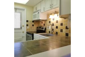 300 NE 20th St, Boca Raton, FL 33431, Sold 10/15/19