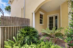 8016 SE Asaro St, Hobe Sound, FL 33455, Sold 09/05/19