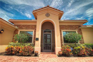 3034 NW Stoney Creek Ave, Jensen Beach, FL 34957, Sold 09/06/19