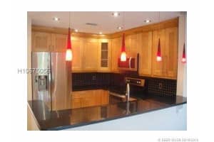 401 SE 10th St APT B206, Dania Beach, FL 33004, Sold 09/13/19