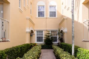 7518 SW Herrington Ln, Stuart, FL 34997, Sold 08/29/19