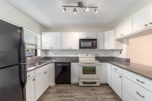 1201 SE Parkview Pl, Stuart, FL 34994, Sold 09/10/19