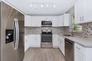 5107 Woodland Dr, Delray Beach, FL 33484, Sold 08/20/19