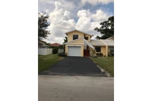 10600 La Placida Dr, Coral Springs, FL 33065, Sold 08/23/19