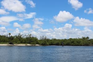 384 Golfview Rd, North Palm Beach, FL 33408, Sold 08/14/19