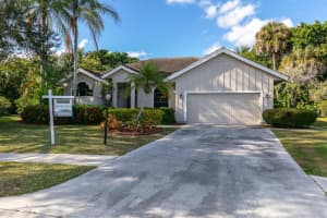 9250 Cypress Hollow Dr, Palm Beach Gardens, FL 33418, Sold 02/28/20