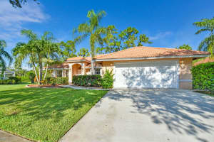 292 Acacia Ct, Royal Palm Beach, FL 33411, Sold 03/06/20