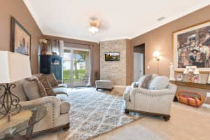 6824 Langdon Wy, Lake Worth, FL 33463, Sold 09/26/19