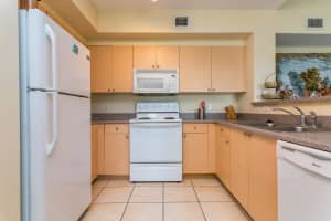 7980 N Nob Hill Rd, Tamarac, FL 33321, Sold 09/09/19