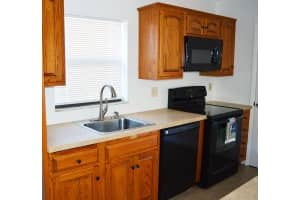 2050 Oleander Blvd #10, Fort Pierce, FL 34950, Sold 08/27/19