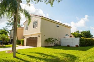 1051 Fairfax Cir W, Boynton Beach, FL 33436, Sold 09/16/19