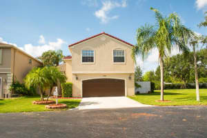 1051 Fairfax Cir W, Boynton Beach, FL 33436, Sold 09/16/19