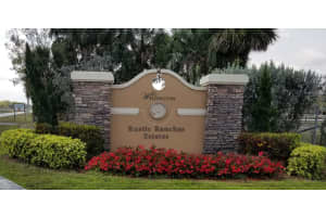 16627 Deer Path Ln, Wellington, FL 33470, Sold 11/04/21