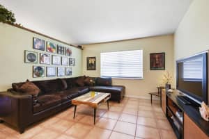 4063 NW 2nd Ln, Delray Beach, FL 33445, Sold 09/13/19