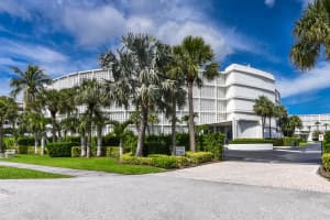 2760 S Ocean Blvd n213, Palm Beach, FL 33480, Sold 08/30/19