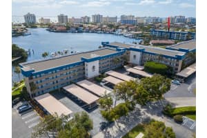 951 Spanish Cir, Delray Beach, FL 33483, Sold 10/08/19