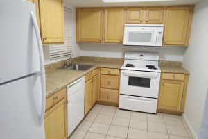 312 Northlake Dr, North Palm Beach, FL 33408, Sold 10/29/19