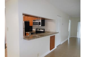 1272 The Pointe Dr, West Palm Beach, FL 33409, Sold 03/30/20