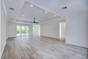 1270 Singer Dr, Riviera Beach, FL 33404, Sold 11/18/19