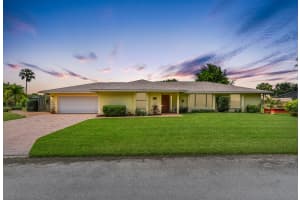 8079 SE Colony Dr, Stuart, FL 34997, Sold 09/27/19