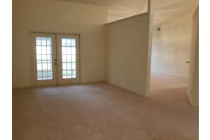 136 40th Ct, Vero Beach, FL 32968, Sold 09/09/19