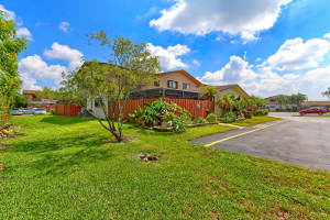 4256 Landar Dr, Lake Worth, FL 33463, Sold 08/23/19