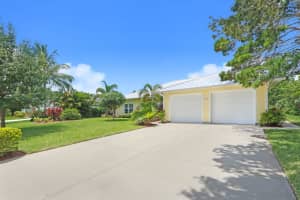 5510 SE Running Oak Cir, Stuart, FL 34997, Sold 09/24/19