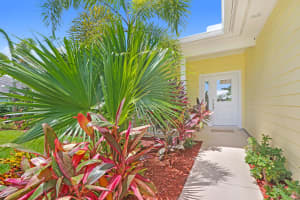 5510 SE Running Oak Cir, Stuart, FL 34997, Sold 09/24/19