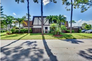 112 Weybridge Cir, Royal Palm Beach, FL 33411, Sold 10/08/19
