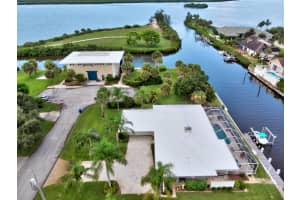 3525 Martha's Ln, Vero Beach, FL 32967, Sold 11/06/19