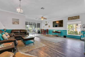 1098 Fairfax Cir W, Boynton Beach, FL 33436, Sold 01/10/20