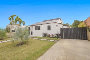 524 Upland Rd, West Palm Beach, FL 33401, Sold 09/23/19