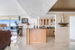5380 N Ocean Dr #17j, Singer Island, FL 33404, Sold 04/15/20
