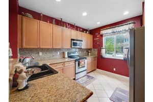 2783 S Evergreen Cir, Boynton Beach, FL 33426, Sold 09/20/19