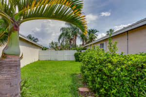 1723 Sawgrass Cir, Greenacres, FL 33413, Sold 09/27/19