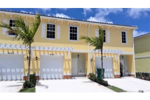 4039 NW 11th St, Lauderhill, FL 33313, Sold 09/27/19