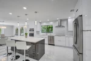 2821 Hampton Cir W, Delray Beach, FL 33445, Sold 03/18/20
