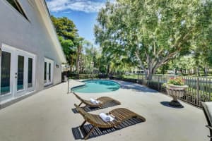 2821 Hampton Cir W, Delray Beach, FL 33445, Sold 03/18/20