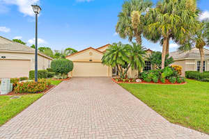 914 SE Westminster Pl, Stuart, FL 34997, Sold 10/18/19