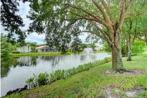 10151 Diamond Lake Rd, Boynton Beach, FL 33437, Sold 10/24/19