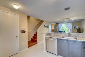 848 Jeffery St, Boca Raton, FL 33487, Sold 09/23/19