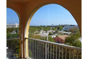 250 NE 20th St, Boca Raton, FL 33431, Sold 10/01/19