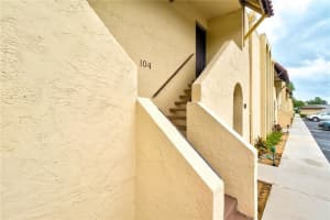 MLS# R10552045, Vero Beach, Florida 32960