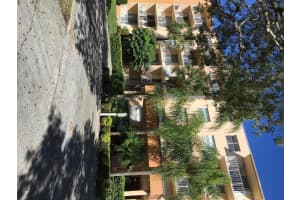 470 Executive Center Dr #3l, West Palm Beach, FL 33401, Sold 10/22/19