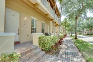 617 NW 24th Ave, Boynton Beach, FL 33426, Sold 09/24/19