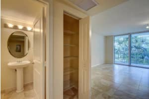 403 S Sapodilla Ave, West Palm Beach, FL 33401, Sold 09/27/19